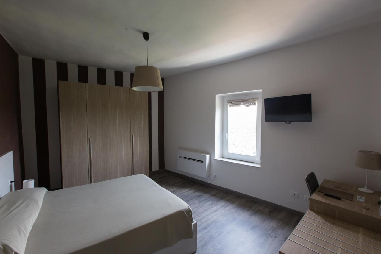 Bed & Breakfast 108 *